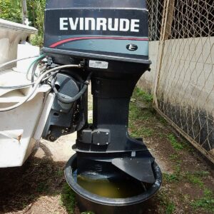 1990 Evinrude XP 200 HP V6 Carbureted 2 Stroke 20" (Long Shaft) Outboard Motor